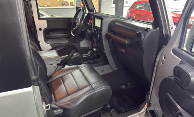 Jeep Wrangler Sport 3.8 V6 199cv 2010 Gasolina-8