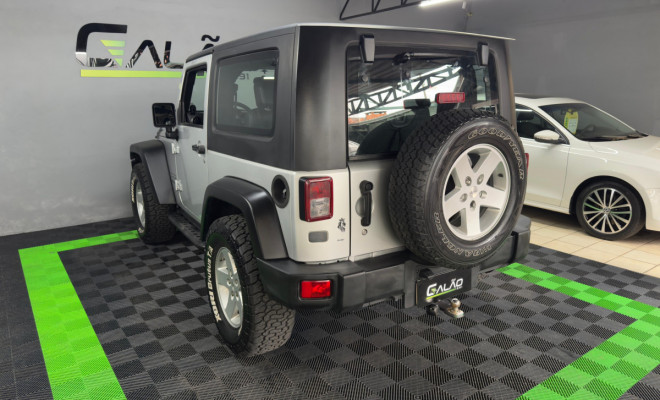 Jeep Wrangler Sport 3.8 V6 199cv 2010 Gasolina-1