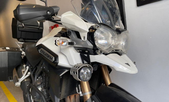 Triumph Tiger Explorer 1200 Gasolina 2014-5