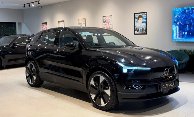 Volvo EX30 E60 Ultra (Elétrico) 2025 Elétrico-3