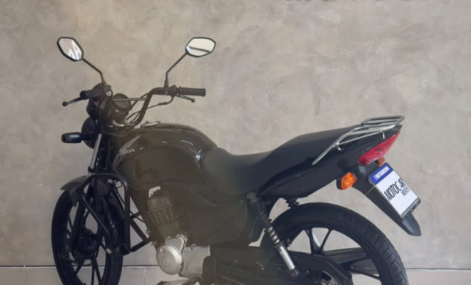 HONDA CG 125 FAN / FAN KS / 125 i FAN 2010 Gasolina-3
