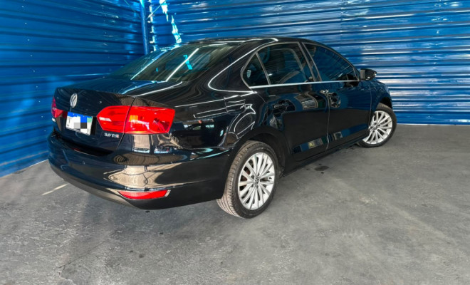 VW - VolksWagen JETTA Highline 2.0 TSI 16V 4p Tiptronic 2012 Gasolina-0