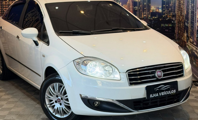 Fiat LINEA ESSENCE 1.8 Flex 16V 4p 2015 Flex-11