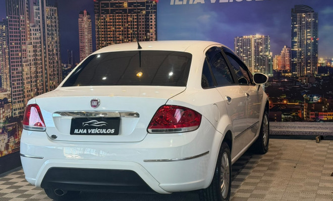 Fiat LINEA ESSENCE 1.8 Flex 16V 4p 2015 Flex-2