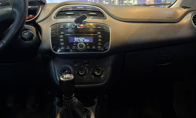 Fiat LINEA ESSENCE 1.8 Flex 16V 4p 2015 Flex-13
