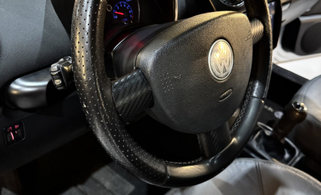 VW - VolksWagen New Beetle 2.0 Mi Mec./Aut. 2007 Gasolina-9