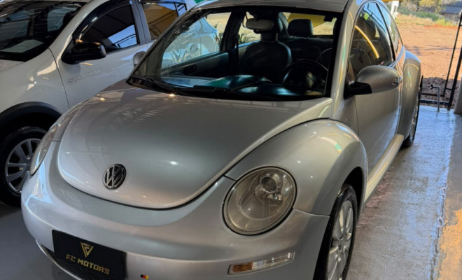 VW - VolksWagen New Beetle 2.0 Mi Mec./Aut. 2007 Gasolina