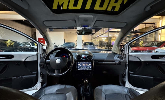 VW - VolksWagen New Beetle 2.0 Mi Mec./Aut. 2007 Gasolina-4