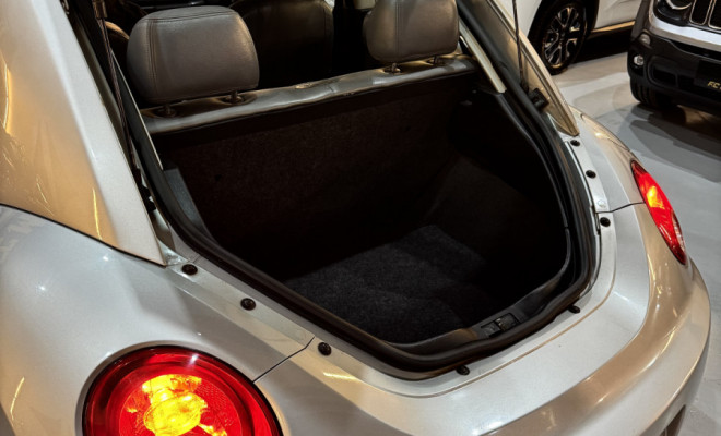 VW - VolksWagen New Beetle 2.0 Mi Mec./Aut. 2007 Gasolina-15