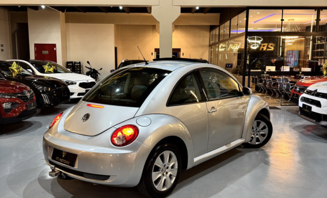VW - VolksWagen New Beetle 2.0 Mi Mec./Aut. 2007 Gasolina-2