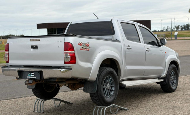 Toyota Hilux CD D4-D 4x4 3.0 TDI Dies. Mec. 2015 Diesel-5
