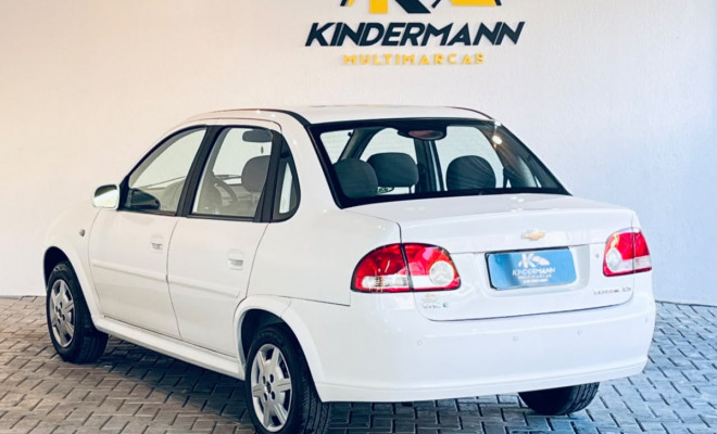 GM - Chevrolet Classic Life/LS 1.0 VHC FlexP. 4p 2013 Flex-4