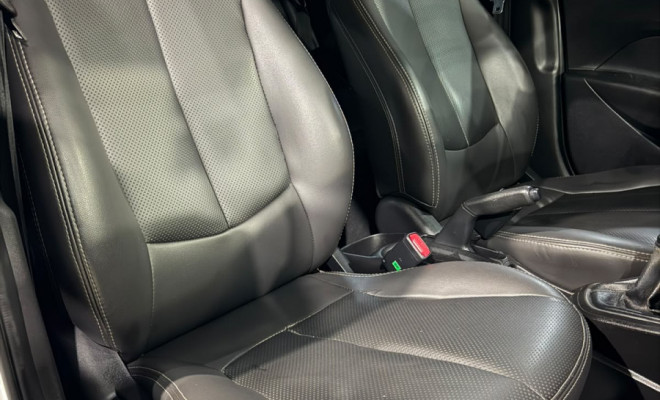 Hyundai HB20 Comf./C.Plus/C.Style 1.0 Flex 12V 2014 Flex-12