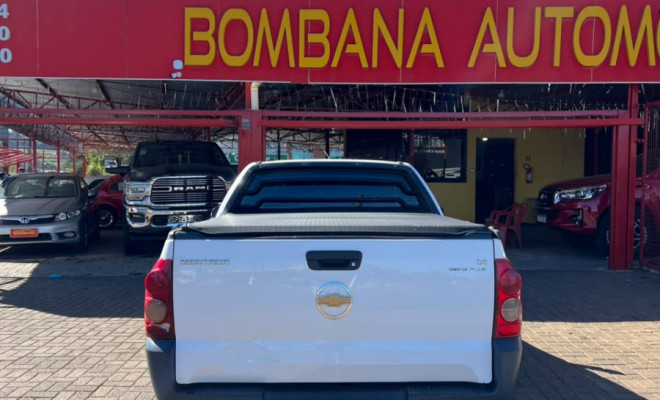 GM - Chevrolet MONTANA 1.4 8V Conquest ECONOFLEX  2p 2010 Flex-2