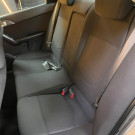 Kia Motors Cerato 1.6  Mec. 2011 Gasolina  Espaço e Durabilidade-7