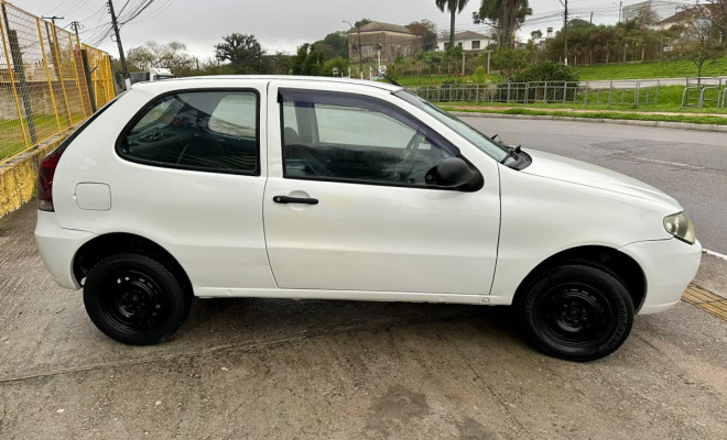 Fiat Palio 1.0 Celebr. ECONOMY F.Flex - 2013-1