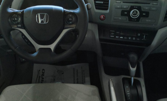 Honda Civic Sedan LXS 1.8/1.8 Flex 16V Aut. 4p 2014 Flex-4