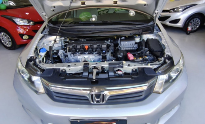 Honda Civic Sedan LXS 1.8/1.8 Flex 16V Aut. 4p 2014 Flex-8