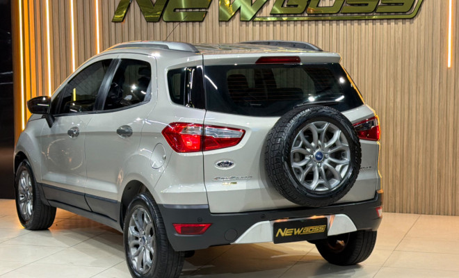 Ford EcoSport FREESTYLE 1.6 16V Flex 5p 2014 Flex-4