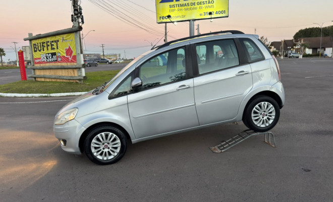Fiat Idea ATTRACTIVE 1.4 Fire Flex 8V 5p 2012 Flex-22