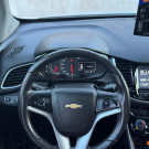 Tracker LTZ 1.4T Aut. 2017 - Completíssima e com Visual Imponente!-3