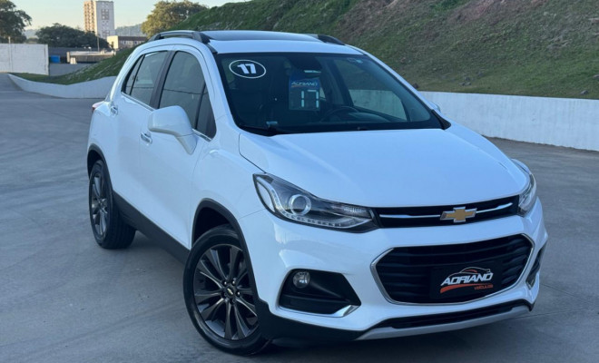 Tracker LTZ 1.4T Aut. 2017 - Completíssima e com Visual Imponente!-18