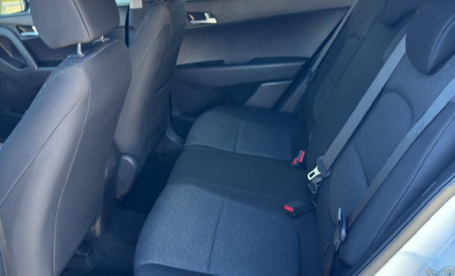 Creta Action 1.6 Aut. 2021 - Conforto e Estilo no Segmento dos SUVs!-7