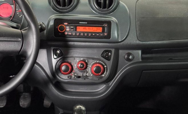Uno Sporting 1.4 EVO 2014 - Esportivo, Completo e com Visual Marcante!-9