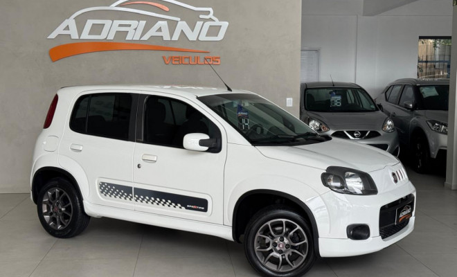 Uno Sporting 1.4 EVO 2014 - Esportivo, Completo e com Visual Marcante!-13