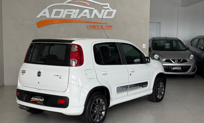 Uno Sporting 1.4 EVO 2014 - Esportivo, Completo e com Visual Marcante!-2