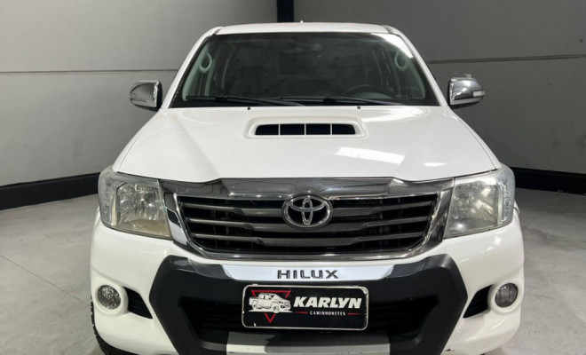 Toyota Hilux CD SRV D4-D 4x4 3.0 TDI Diesel Aut 2014 Diesel-1