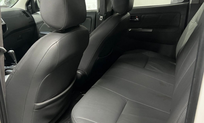 Toyota Hilux CD SRV D4-D 4x4 3.0 TDI Diesel Aut 2014 Diesel-7