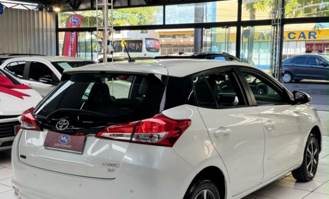 Toyota YARIS XS Connect 1.5 Flex 16V 5p Aut. 2021 Flex-4