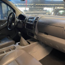 Nissan Frontier LE CD 4x4 2.5 TB Diesel Mec. 2011 Diesel-2
