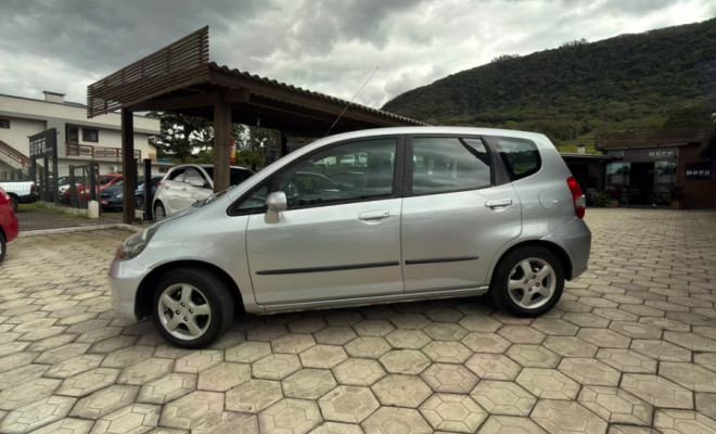 Honda Fit LXL 1.4/ 1.4 Flex 8V/16V 5p Mec. 2004 Flex-1