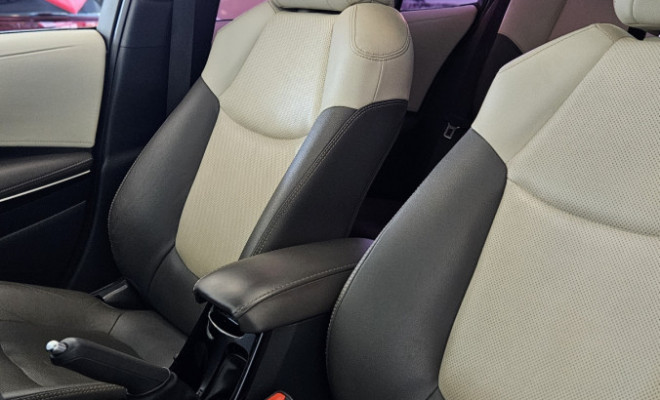 Toyota Corolla Altis Prem. 1.8 Aut. (Híbrido) 2022 Flex-9