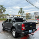 GM - Chevrolet S10 Pick-Up LT 2.5 Flex 4x2 CD 2017 Gasolina-12
