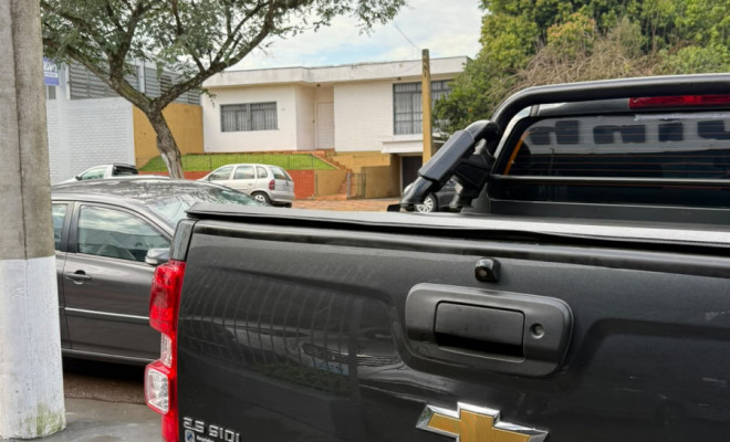 GM - Chevrolet S10 Pick-Up LT 2.5 Flex 4x2 CD 2017 Gasolina-11