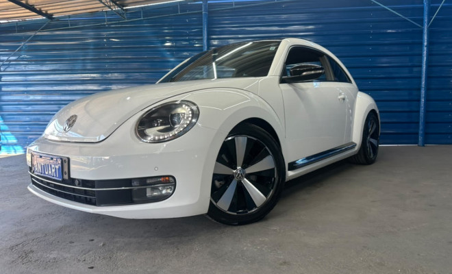 VW - VolksWagen Fusca 2.0 TSI 16V Aut. 2013 Gasolina-2
