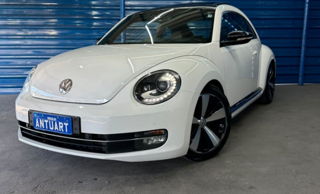 VW - VolksWagen Fusca 2.0 TSI 16V Aut. 2013 Gasolina