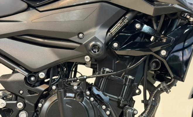 KAWASAKI Z 400 2024 Gasolina-9