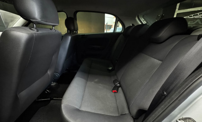 VW - VolksWagen Gol 1.0 Flex 12V 5p 2023 Flex-9