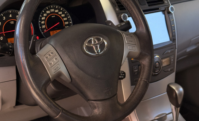 Toyota Corolla XEi 2.0 Flex 16V Aut. 2013 Flex-4