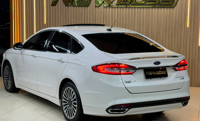 Ford Fusion Titanium 2.0 GTDI Eco. Awd Aut. 2017 Flex-4