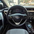 Toyota Corolla GLi 1.8 Aut. 2015-13