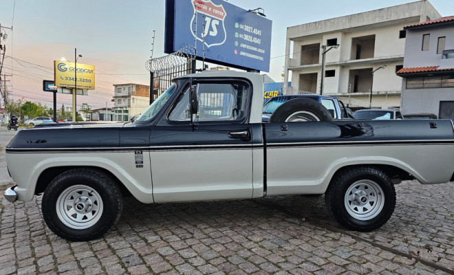 GM - Chevrolet D-10 Diesel 1983 Diesel-6