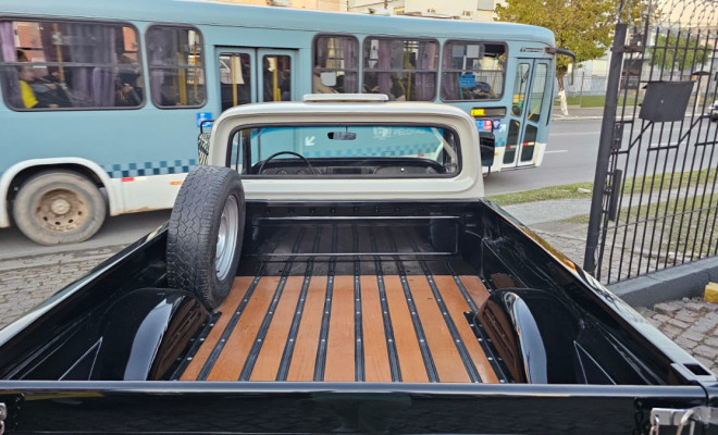 GM - Chevrolet D-10 Diesel 1983 Diesel-8