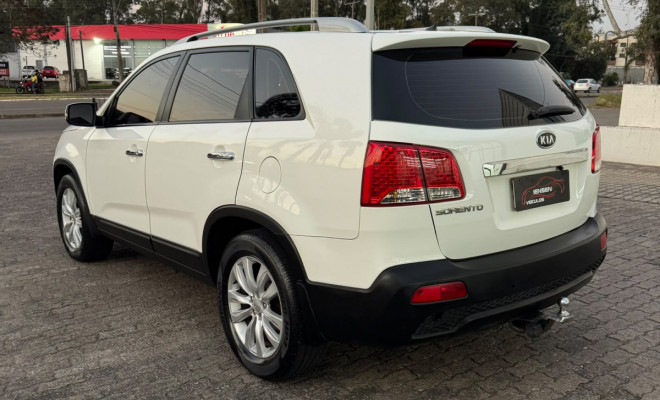 Kia Motors Sorento 2.4 16V 4x2 Aut. 2011 Flex-3