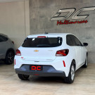 GM - Chevrolet ONIX HATCH PREM. 1.0 12V TB Flex 5p Aut. 2020 Flex-1