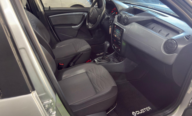 Renault DUSTER TECHROAD 4X4 2.0 16V Mec. 2014 Flex-4